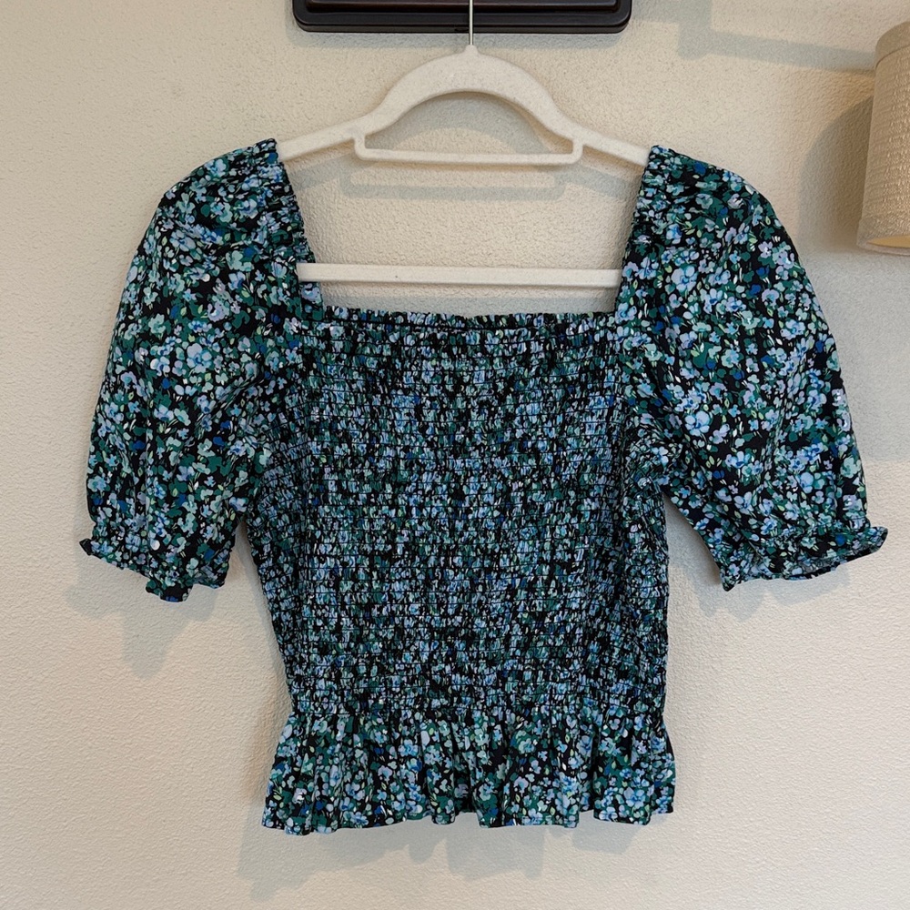 J. Crew Factory Floral Smocked Bodice Poplin Top Black Heritage Green Small - Picture 4 of 9